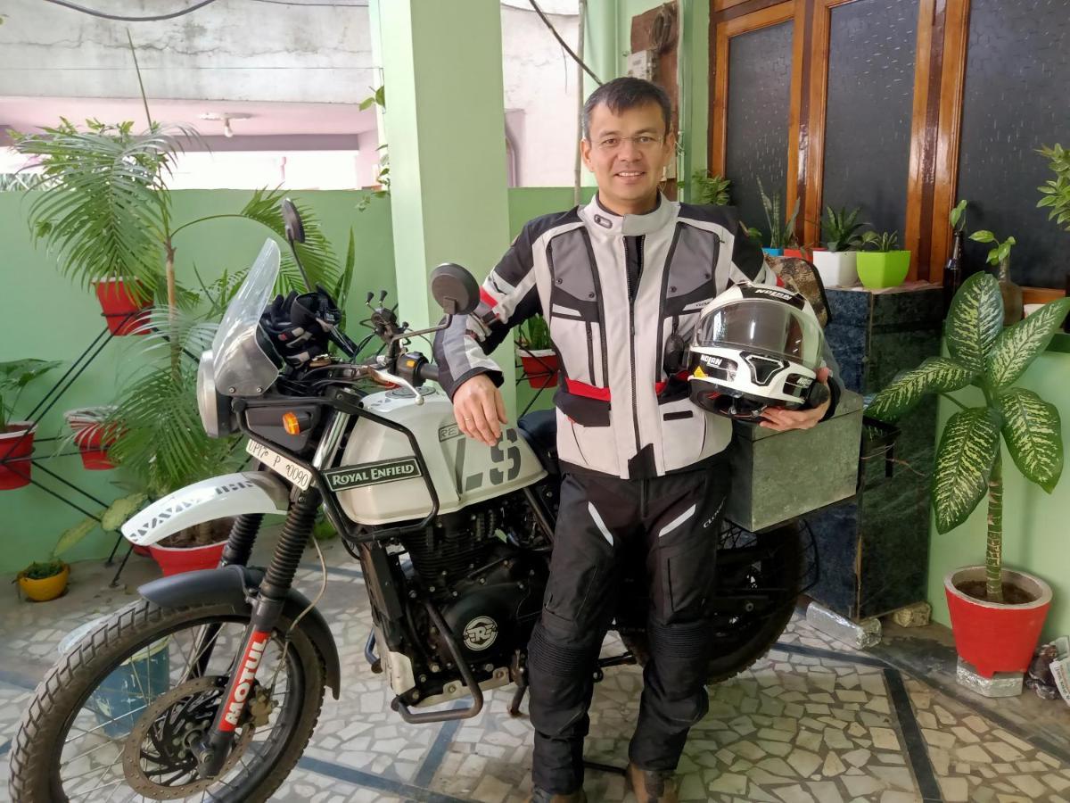Pratibha Home Stay Dzsabalpur Kültér fotó