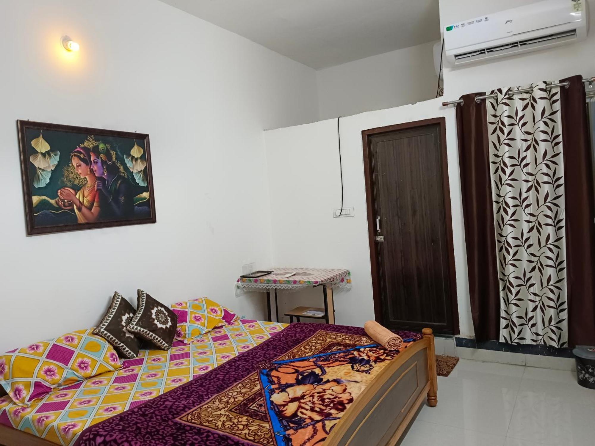 Pratibha Home Stay Dzsabalpur Kültér fotó